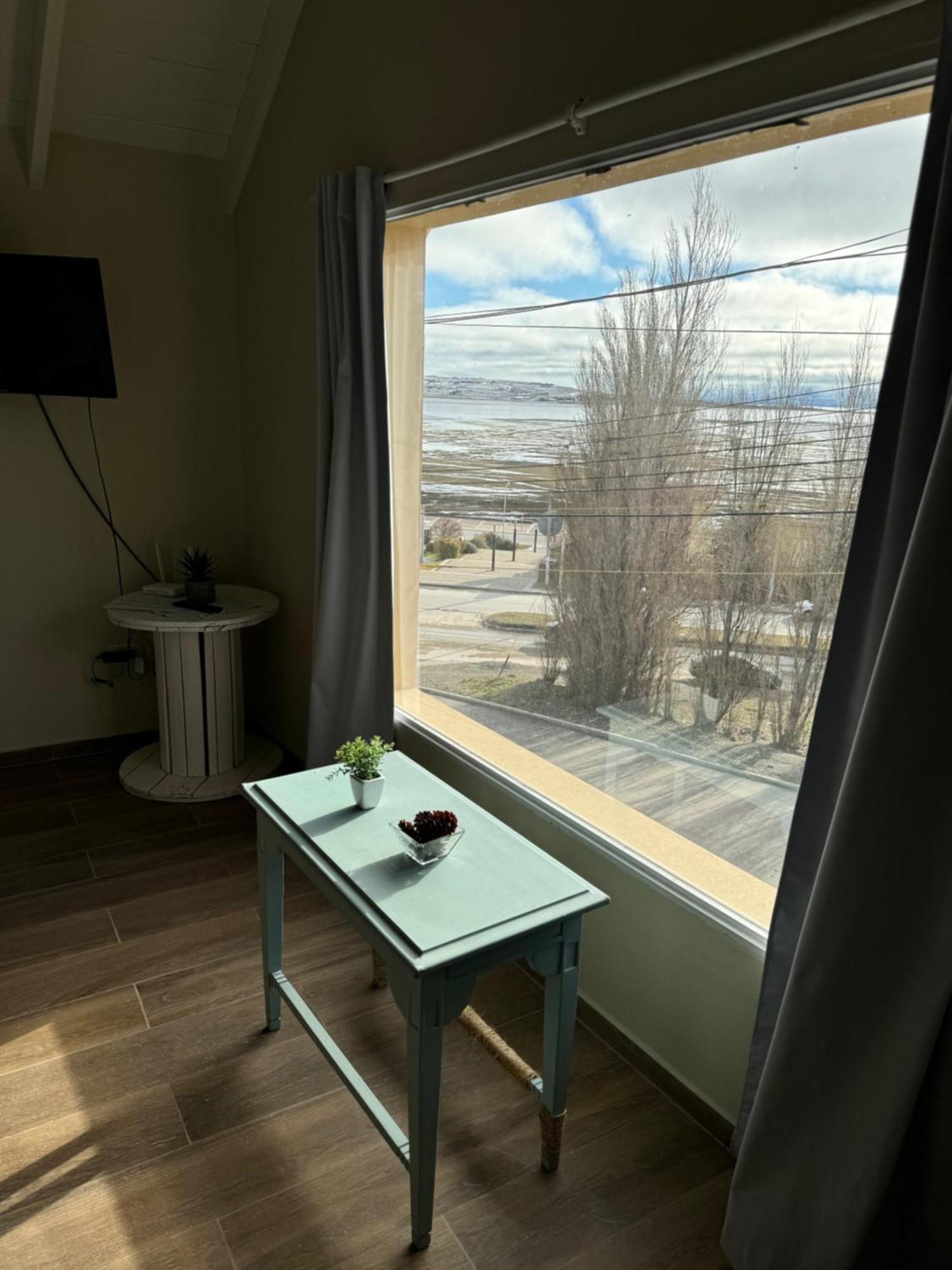 Monoambiente En El Calafate Apartment Exterior photo